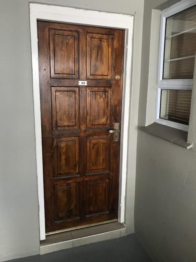 Durban Beach Getaway - Summersands, Inverter For Load Shedding, Free Wifi & Free Parking Extérieur photo