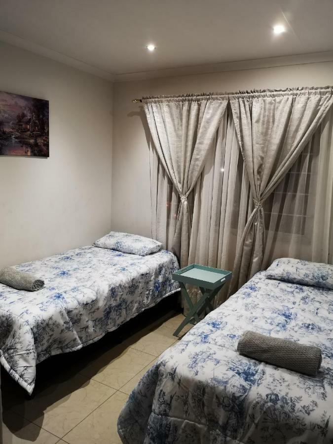 Durban Beach Getaway - Summersands, Inverter For Load Shedding, Free Wifi & Free Parking Extérieur photo